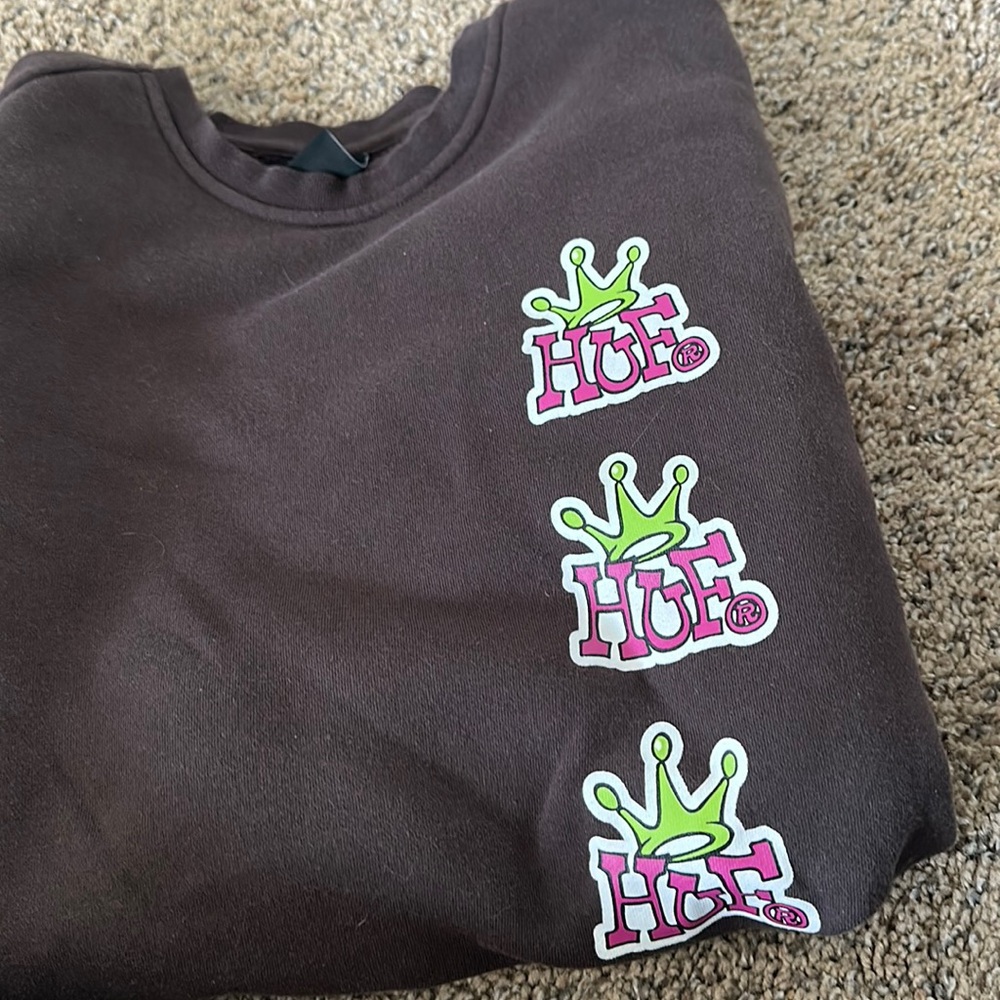 Huff men’s sweatshirt, lightly used-really great shape!